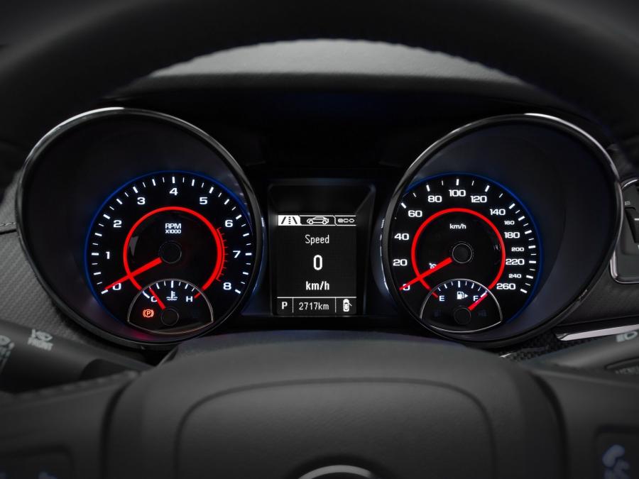  Holden Commodore SV6 Sportwagon 2013 года  (фото 4 из 7)